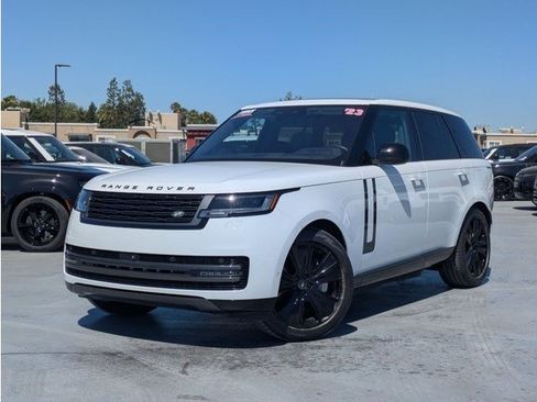Used 2023 Land Rover Range Rover SE AWD/4WD image 1