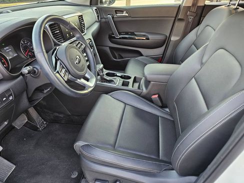 Used 2022 Kia Sportage EX AWD/4WD image 23