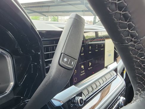 New 2026 GMC Sierra 1500 Elevation image 24