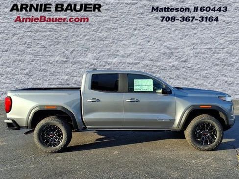 New 2026 GMC Canyon Elevation w/ Convenience Package image 4