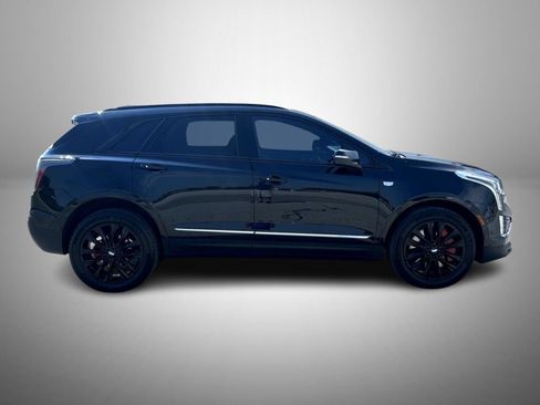 Used 2024 Cadillac XT5 Sportv w/ Technology Package AWD/4WD image 4
