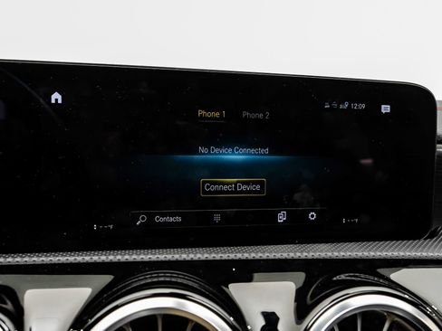 Used 2023 Mercedes-Benz CLA 250 4MATIC image 27