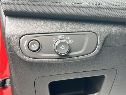 New 2026 Chevrolet TrailBlazer LT w/ LPO, Blackout Package image 17