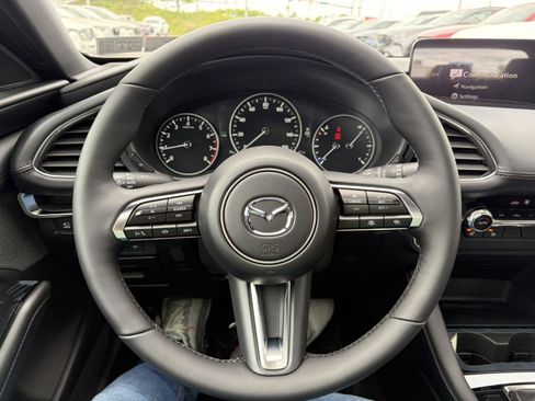 New 2026 MAZDA MAZDA3 Hatchback w/Premium Plus Pkg AWD/4WD image 23