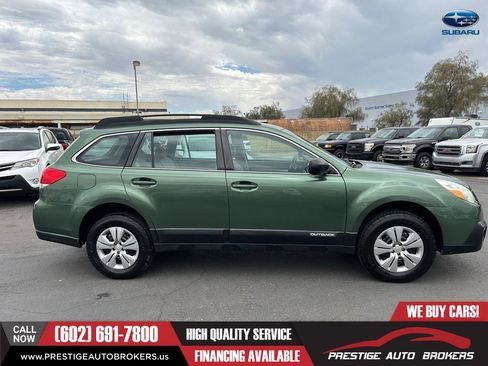 Used 2013 Subaru Outback 2.5i AWD/4WD image 5