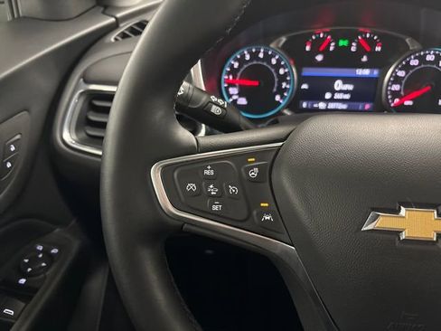 Used 2023 Chevrolet Equinox LT image 45