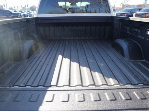 New 2026 GMC Sierra 2500 SLE w/ SLE Value Package; image 8