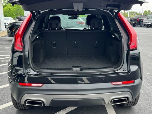 Used 2023 Cadillac XT4 Premium Luxury AWD/4WD image 7