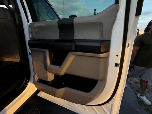 Used 2019 Ford F450 XL w/ Power Equipment Group image 22