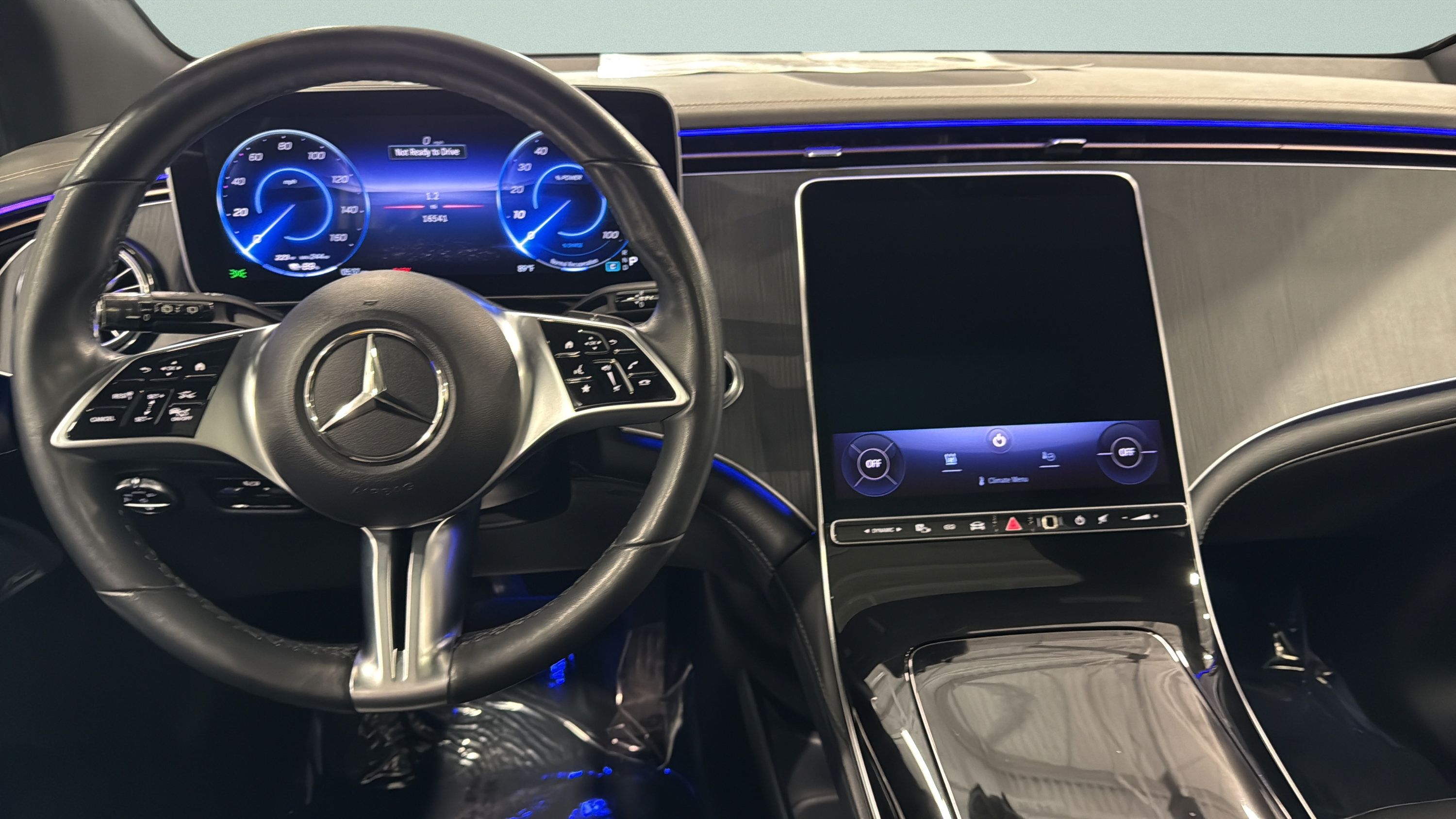 Certified 2023 Mercedes-Benz EQE 500 4MATIC SUV image 25