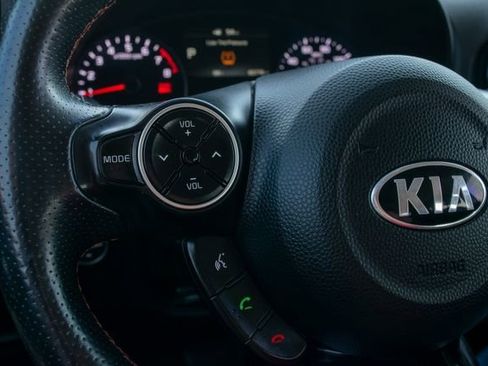 Used 2018 Kia Soul ! w/ Tech Package image 24