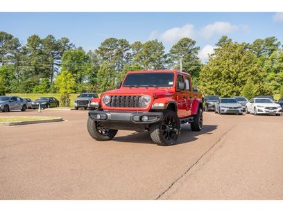 Used 2025 Jeep Gladiator Sport