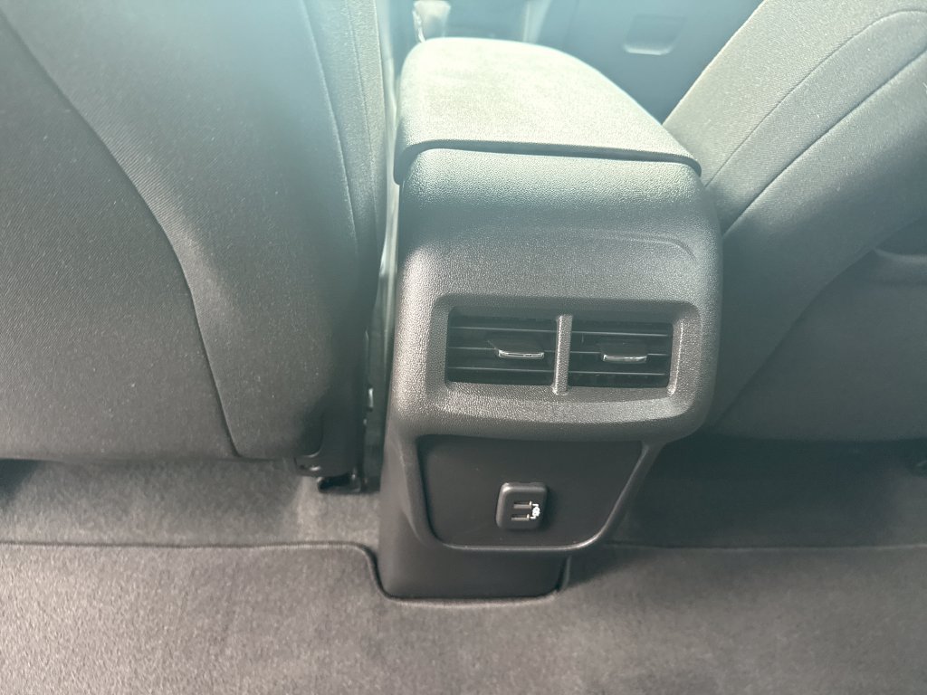 Used 2022 Chevrolet Equinox LT FWD image 30
