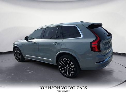 New 2026 Volvo XC90 T8 Plus image 6