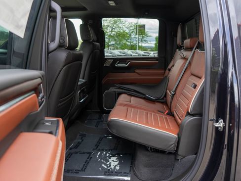 New 2026 GMC Sierra 2500 Denali Ultimate w/ Max Trailering Package AWD/4WD image 13