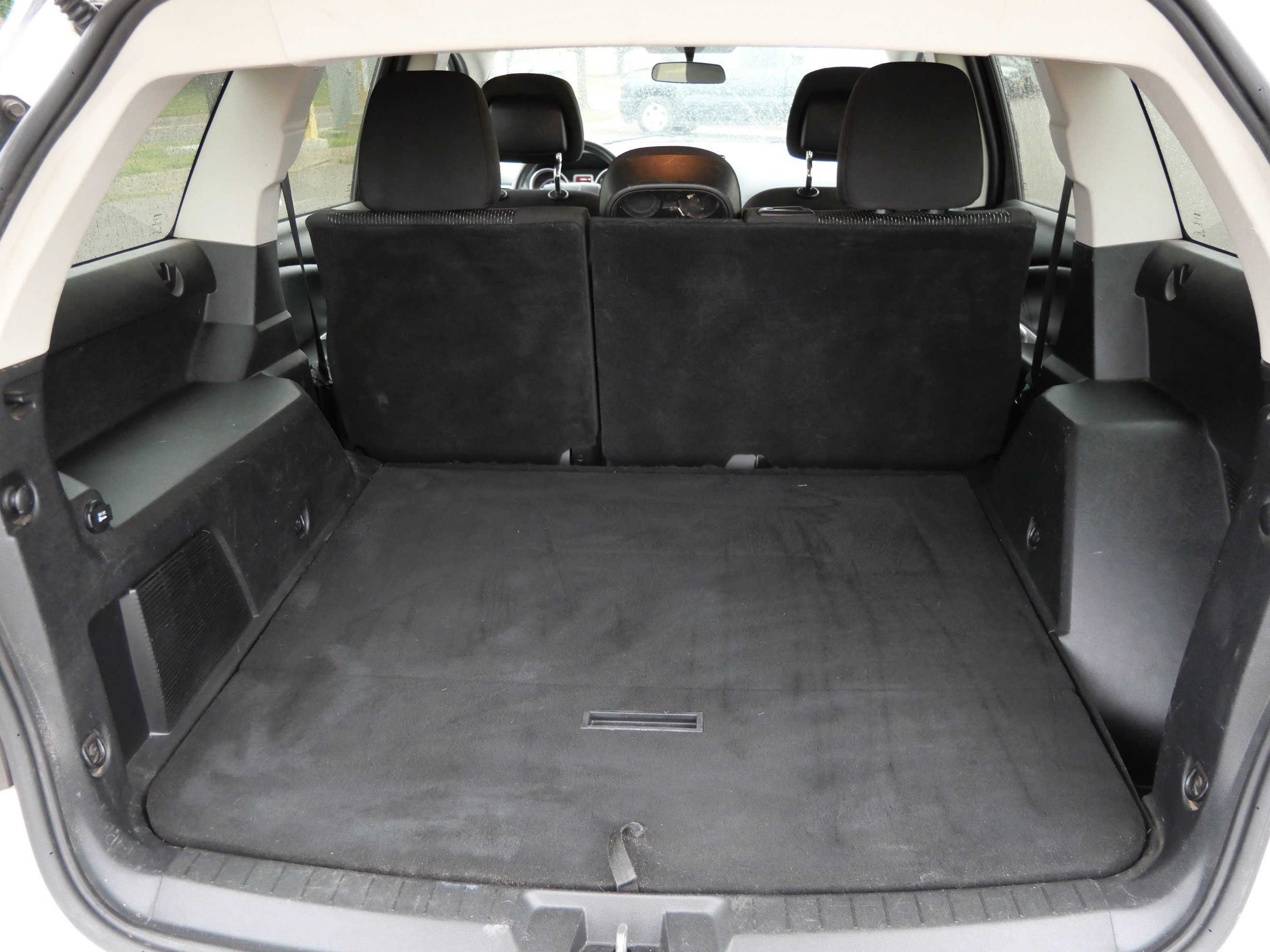 Used 2017 Dodge Journey SE FWD image 18