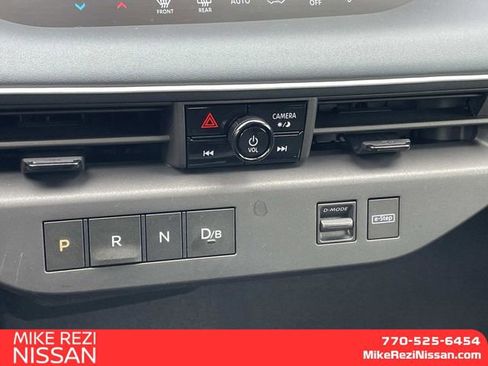 New 2026 Nissan Leaf image 16