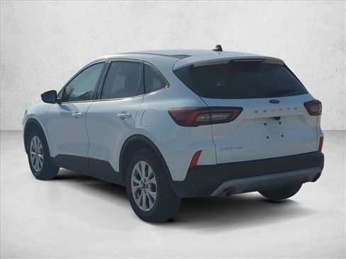 Used 2025 Ford Escape Active FWD image 7