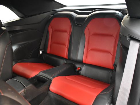 Used 2020 Chevrolet Camaro SS image 28