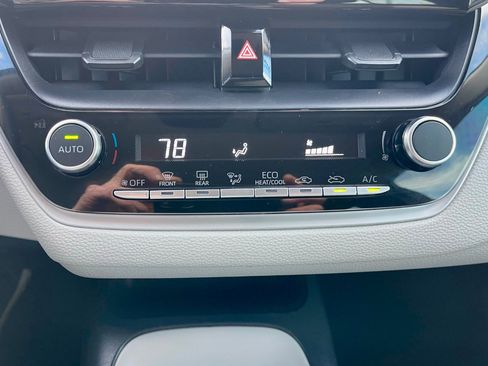 Used 2024 Toyota Corolla LE image 26