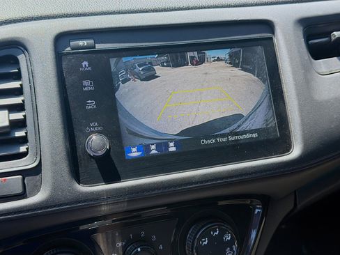 Used 2021 Honda HR-V Sport image 13