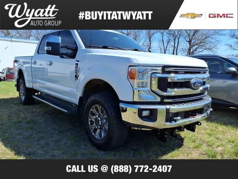 Used 2022 Ford F250 XLT w/ XLT Premium Package AWD/4WD image 1