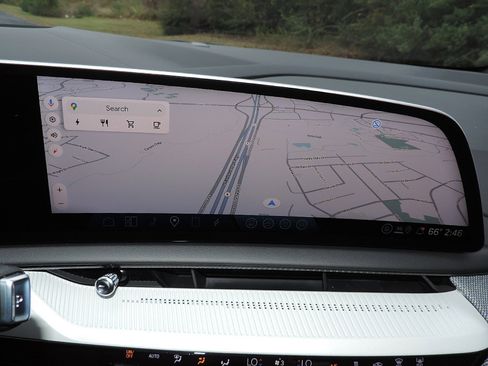 New 2026 Cadillac Optiq Luxury 2 image 18