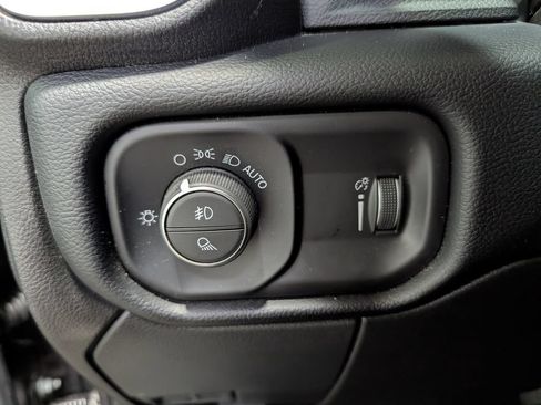 Used 2026 RAM 2500 Big Horn AWD/4WD image 20