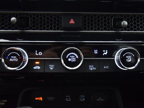Used 2025 Honda Civic Sport image 31
