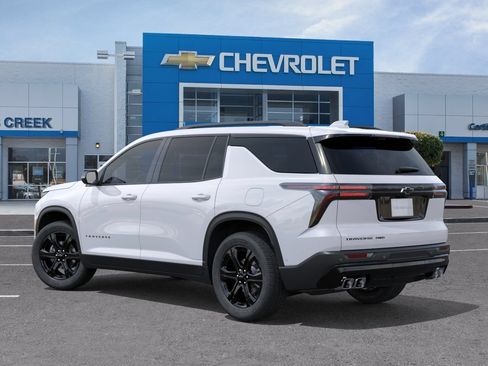 New 2027 Chevrolet Traverse LT w/ Midnight/Sport Edition AWD/4WD image 5