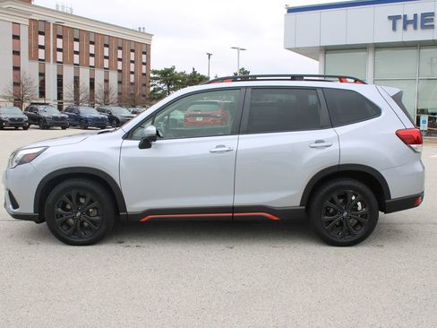 Used 2022 Subaru Forester Sport image 8