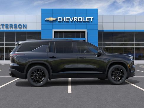New 2026 Chevrolet Traverse LT w/ Midnight/Sport Edition AWD/4WD image 4