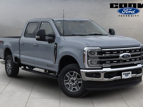 New 2026 Ford F250 Lariat w/ Lariat Premium Package AWD/4WD image 3
