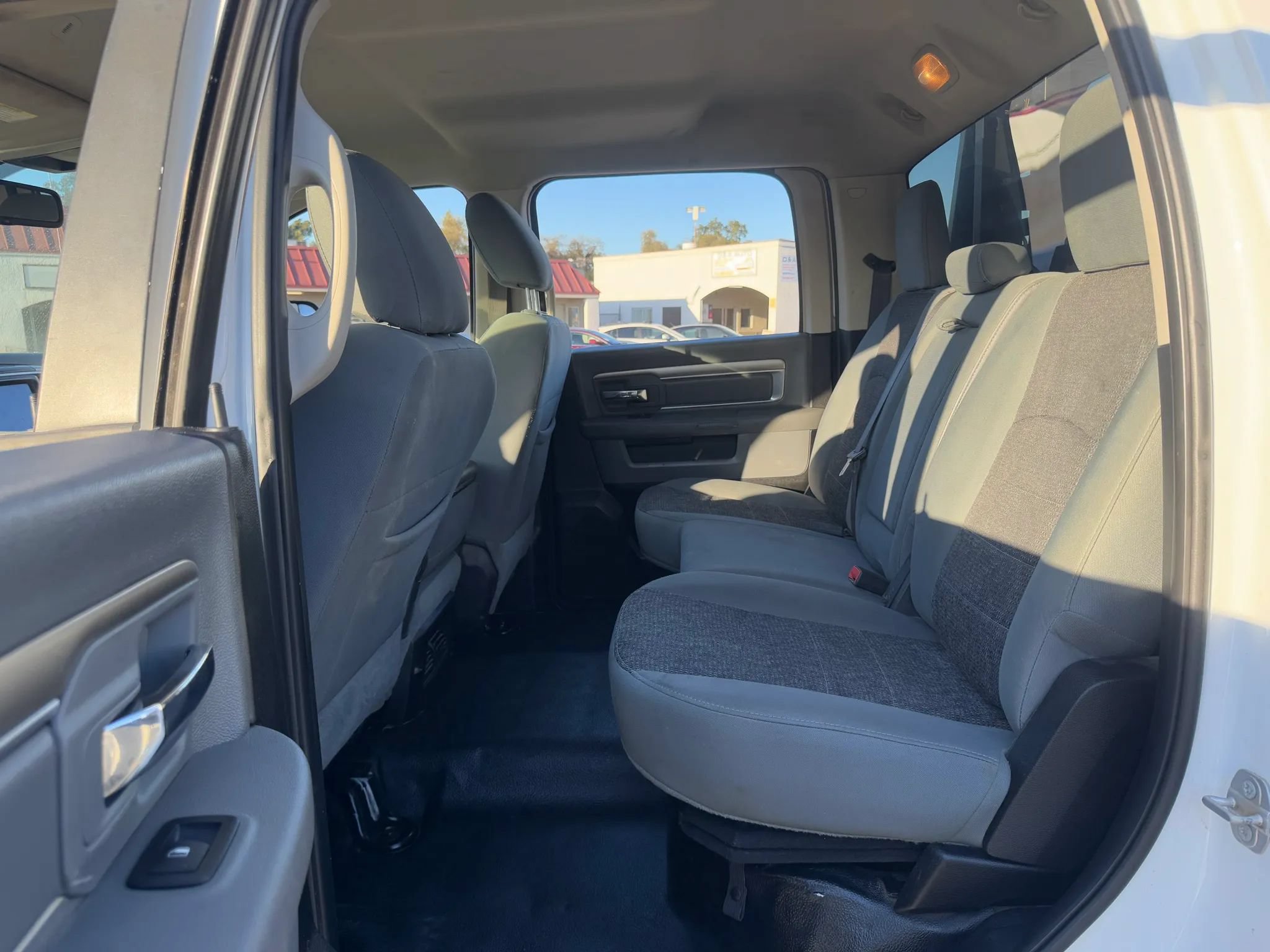 Used 2018 RAM 3500 SLT w/ Quick Order Package 2EG SLT AWD/4WD image 16