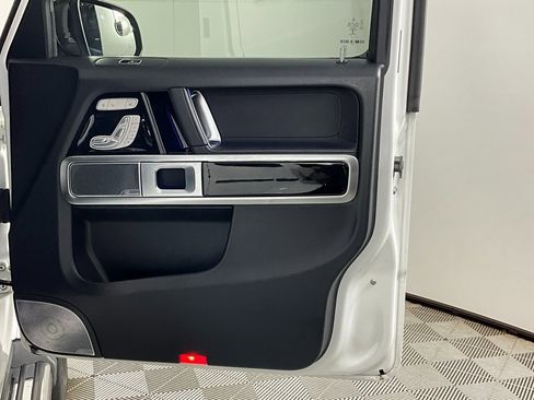 Used 2019 Mercedes-Benz G 550 image 21