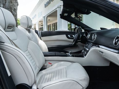 Used 2020 Mercedes-Benz SL 450 image 22