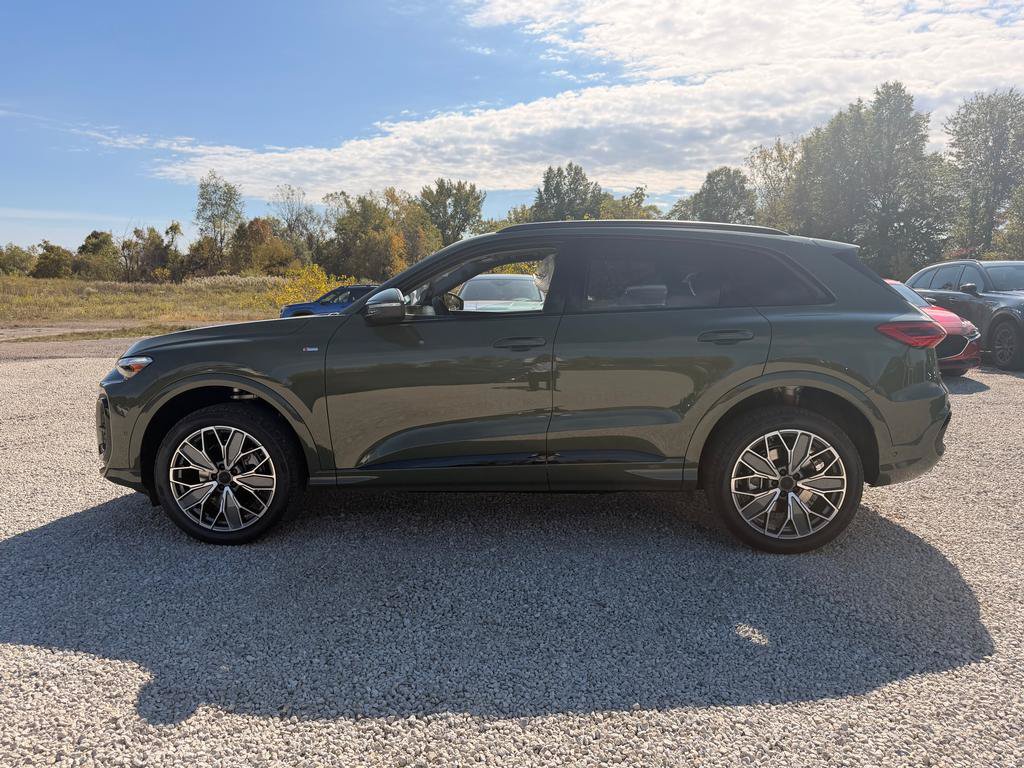 New 2026 Audi Q5 Premium Plus AWD/4WD image 2