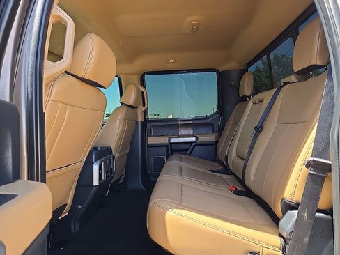 Used 2022 Ford F250 Lariat w/ Lariat Value Package RWD image 14