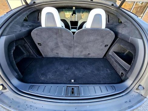 Used 2023 Tesla Model X image 70