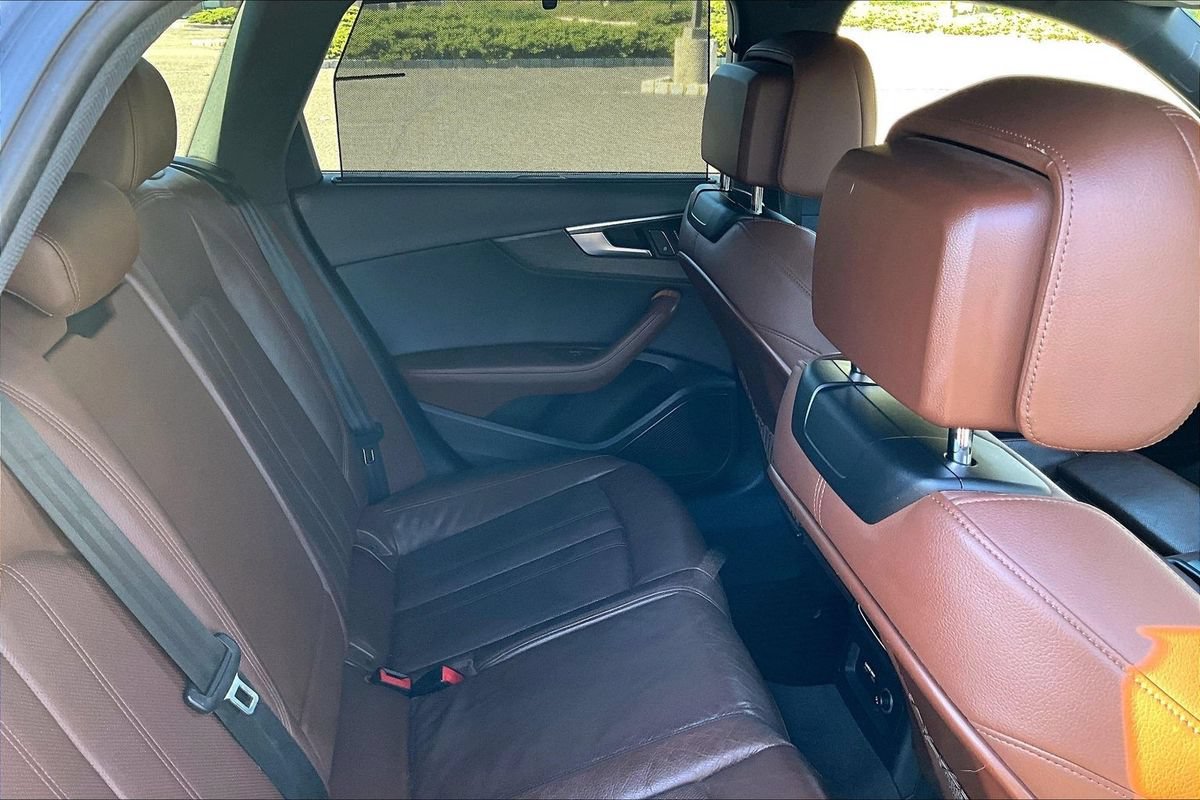 Used 2019 Audi A4 2.0T allroad Premium Plus w/ Premium Plus Package AWD/4WD image 12