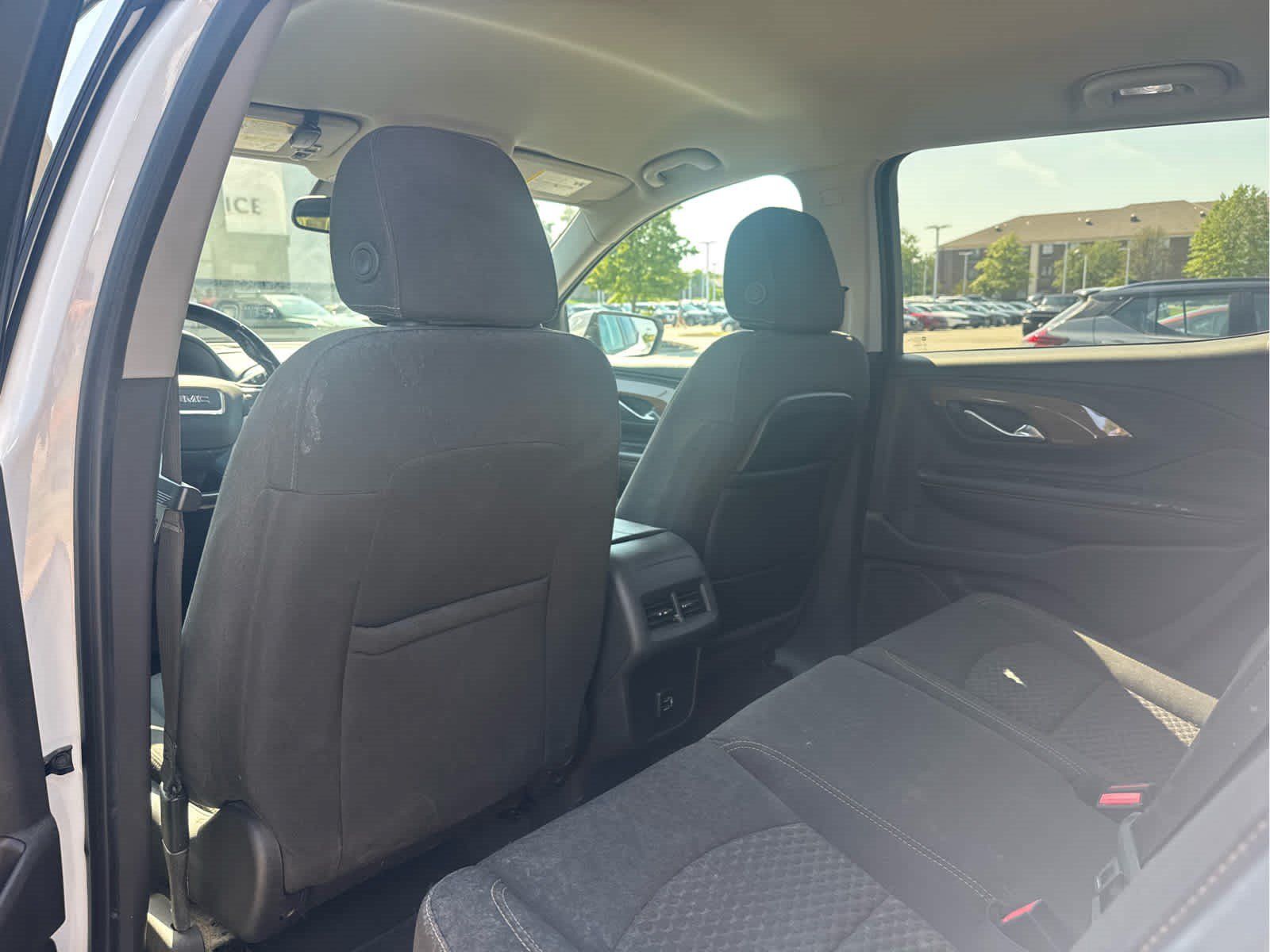 Used 2018 GMC Terrain SLE w/ Driver Convenience Package FWD image 5