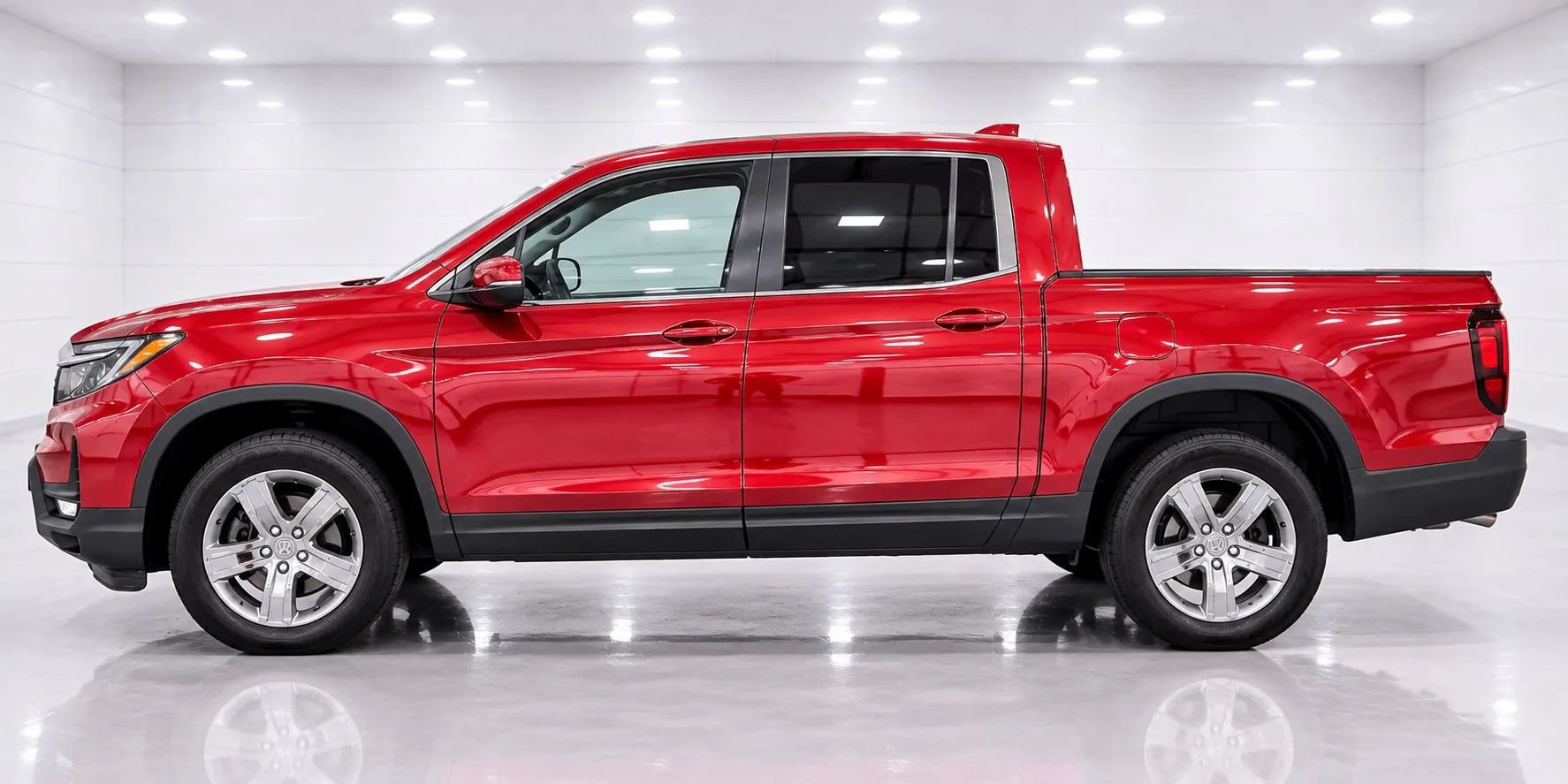 Used 2023 Honda Ridgeline RTL image 2