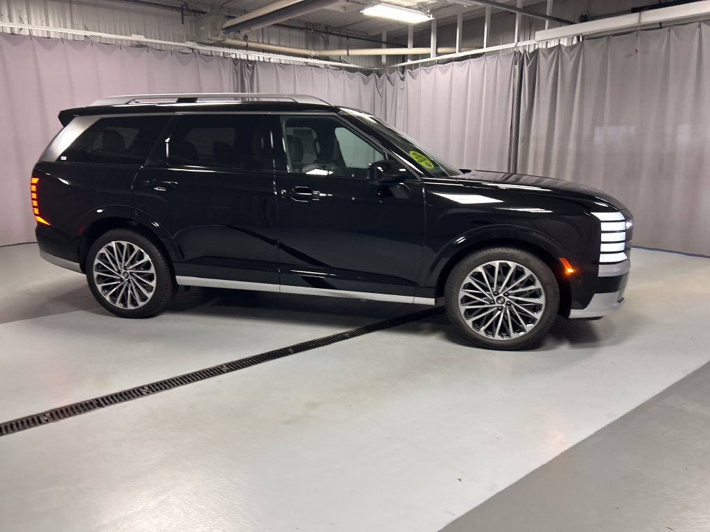 Used 2026 Hyundai Palisade Calligraphy AWD/4WD image 8