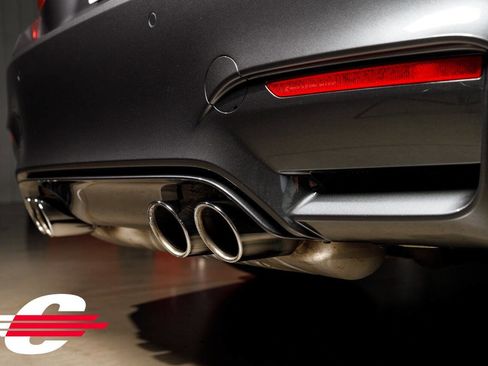 Used 2015 BMW M4 Coupe image 13