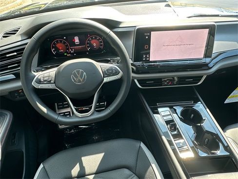 New 2026 Volkswagen Atlas Peak Edition image 30