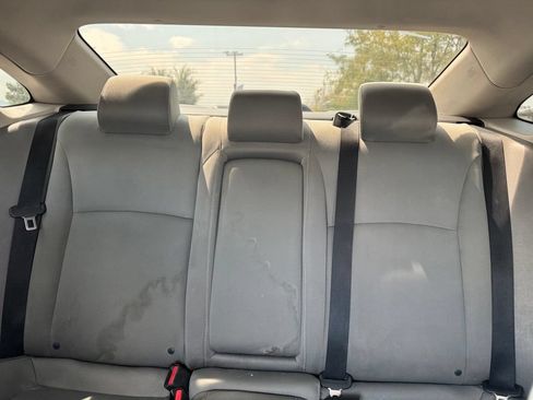 Used 2018 Honda Civic EX image 11