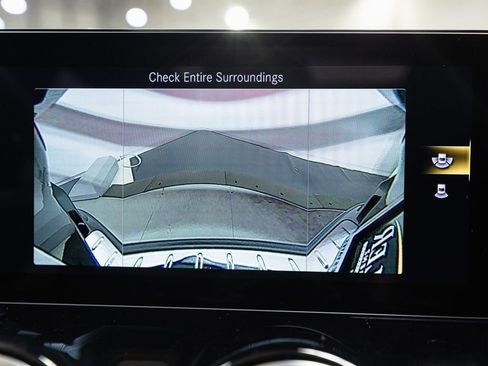 Certified 2022 Mercedes-Benz GLA 250 4MATIC image 18