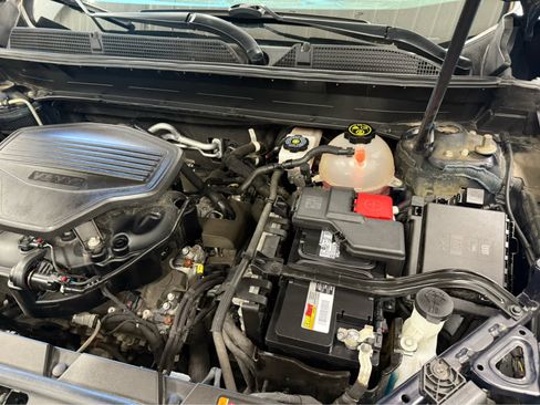 Used 2021 GMC Acadia AT4 w/ Trailering Package AWD/4WD image 33