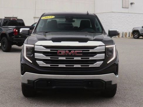 New 2025 GMC Sierra 1500 SLE AWD/4WD image 2