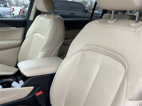 Used 2021 Jeep Grand Cherokee L Limited image 31